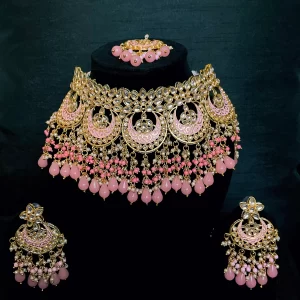 Light pink kundan tikka set