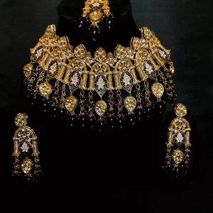 Meenakari black tikka set