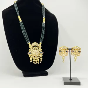 Royal green Rani Haar