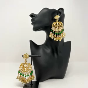 Royal Green Kundan Chandelier