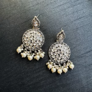 Silver Dangler