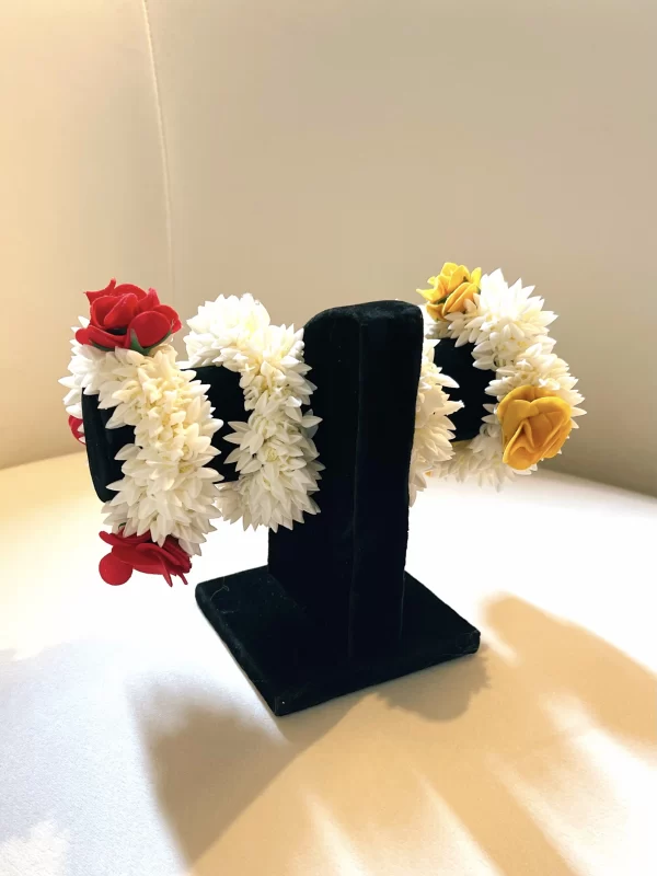Gajra flowers - Image 2